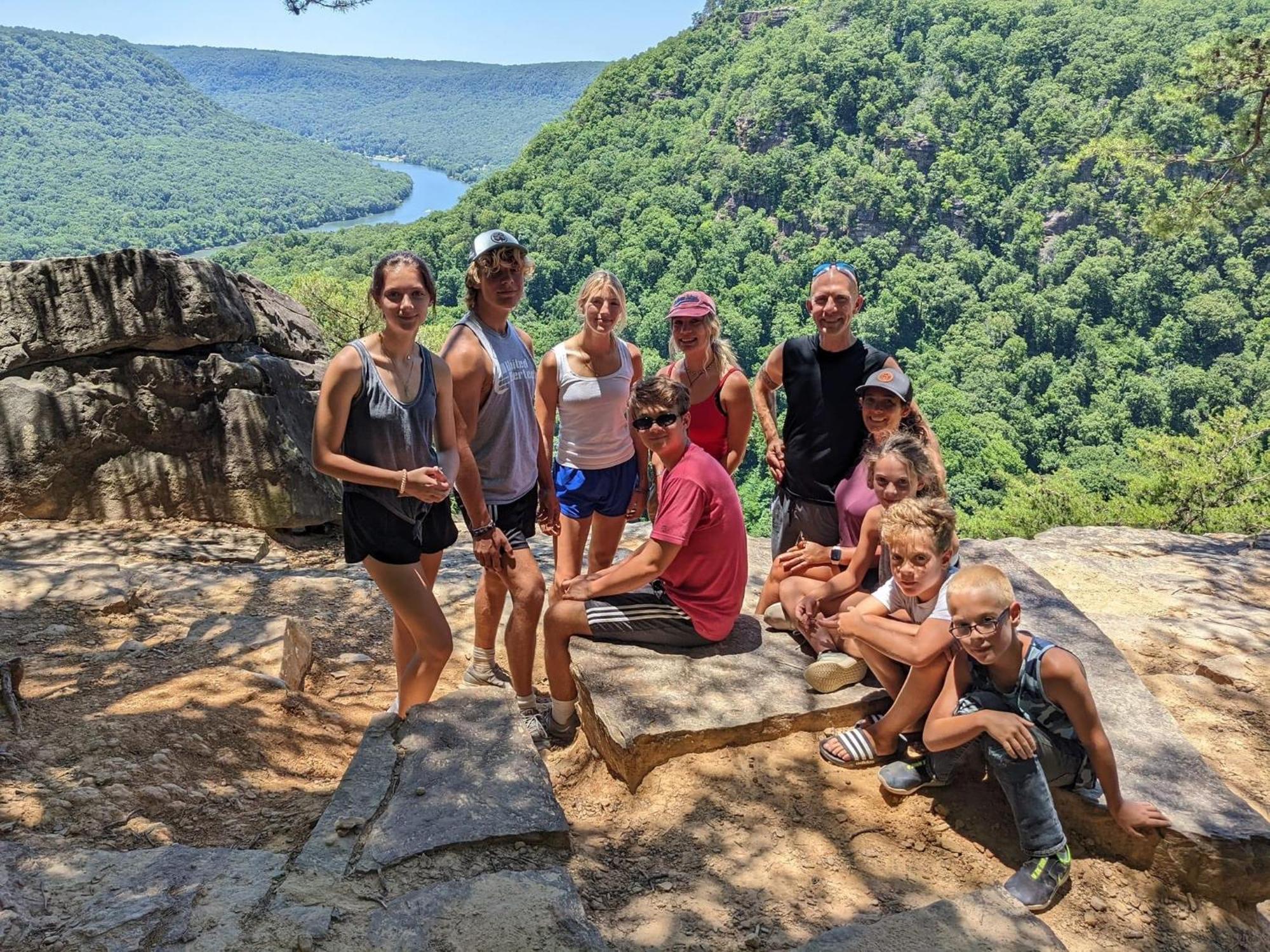 River Cabin Hot Tub & Swim Spa Near Downtown Chattanooga Kültér fotó